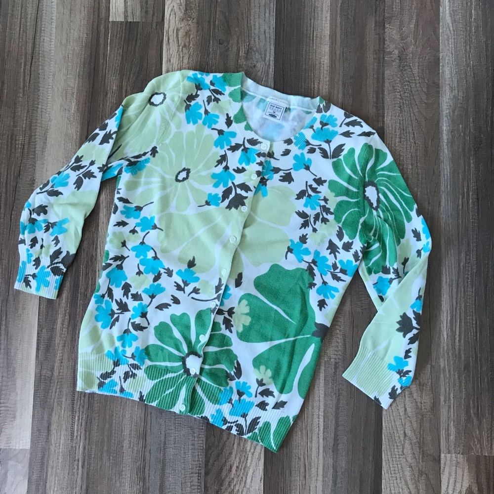 Old Navy Cardigan, Medium